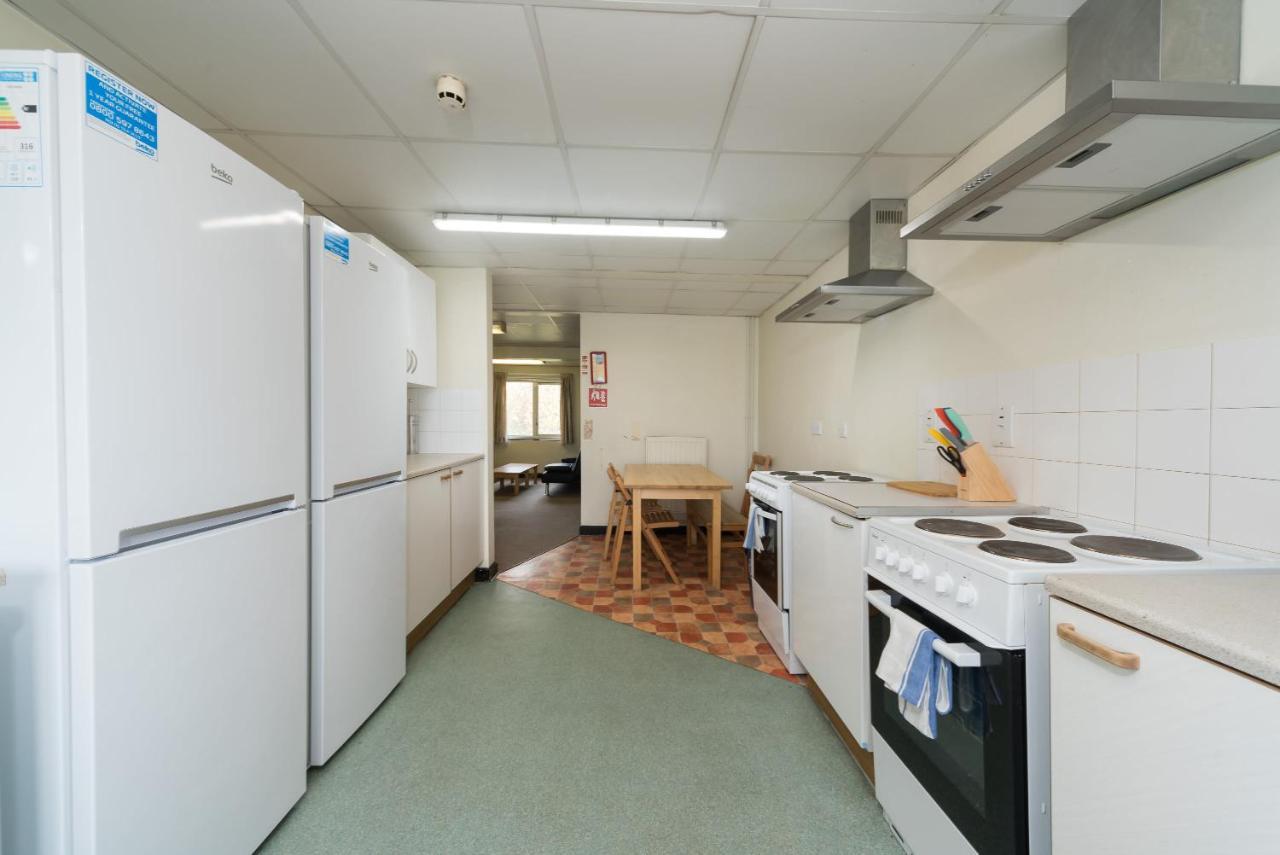 Ensuite Room In Nice Part Of Hull - Quick Central 赫尔河畔京士顿 外观 照片