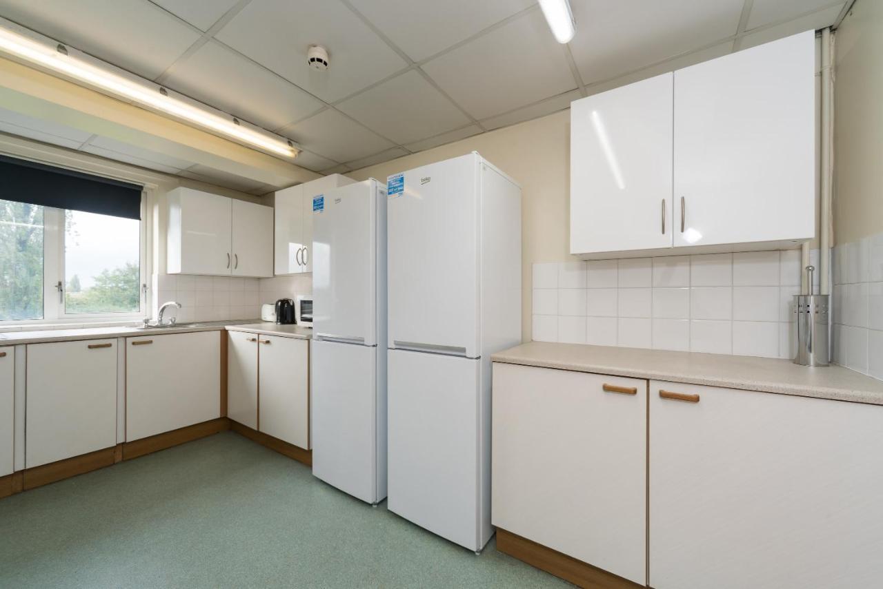 Ensuite Room In Nice Part Of Hull - Quick Central 赫尔河畔京士顿 外观 照片